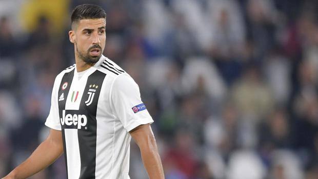Seconda Maglia Juventus SAMI KHEDIRA Seconda Maglia Juventus SAMI KHEDIRA